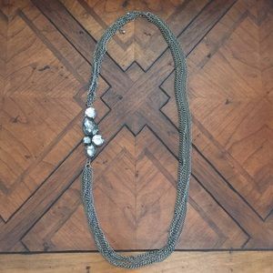 Long chain necklace with stones